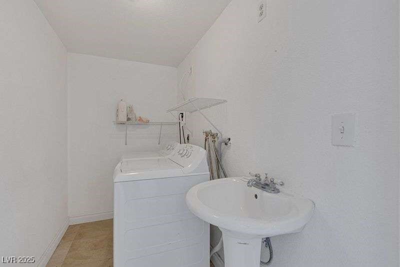 7220 Stormson Drive Property Photo 27
