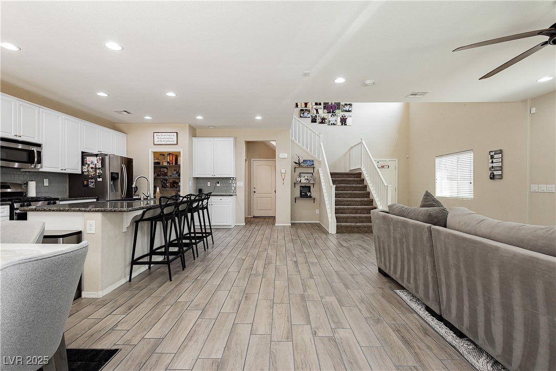 7611 Phoenix Peak Street Property Photo 13