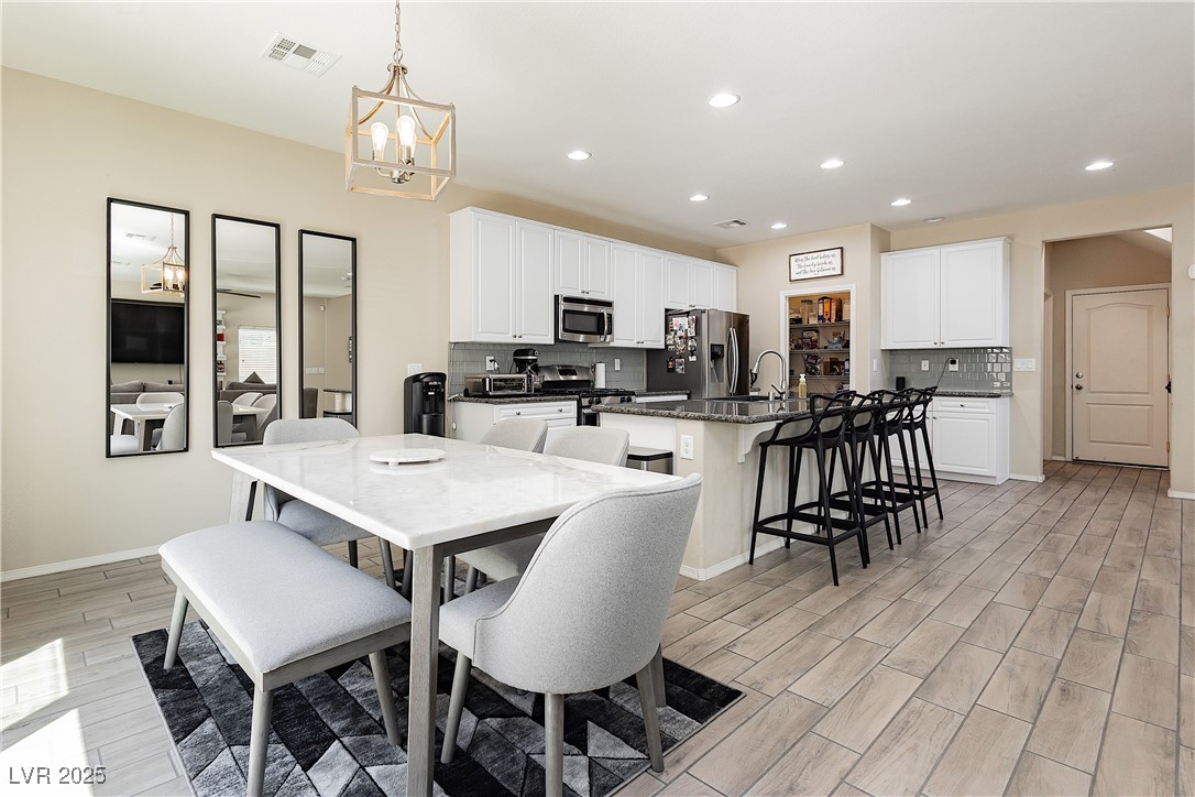 7611 Phoenix Peak Street Property Photo 14