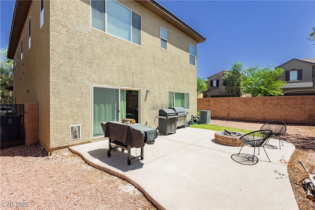 7611 Phoenix Peak Street Property Photo 37