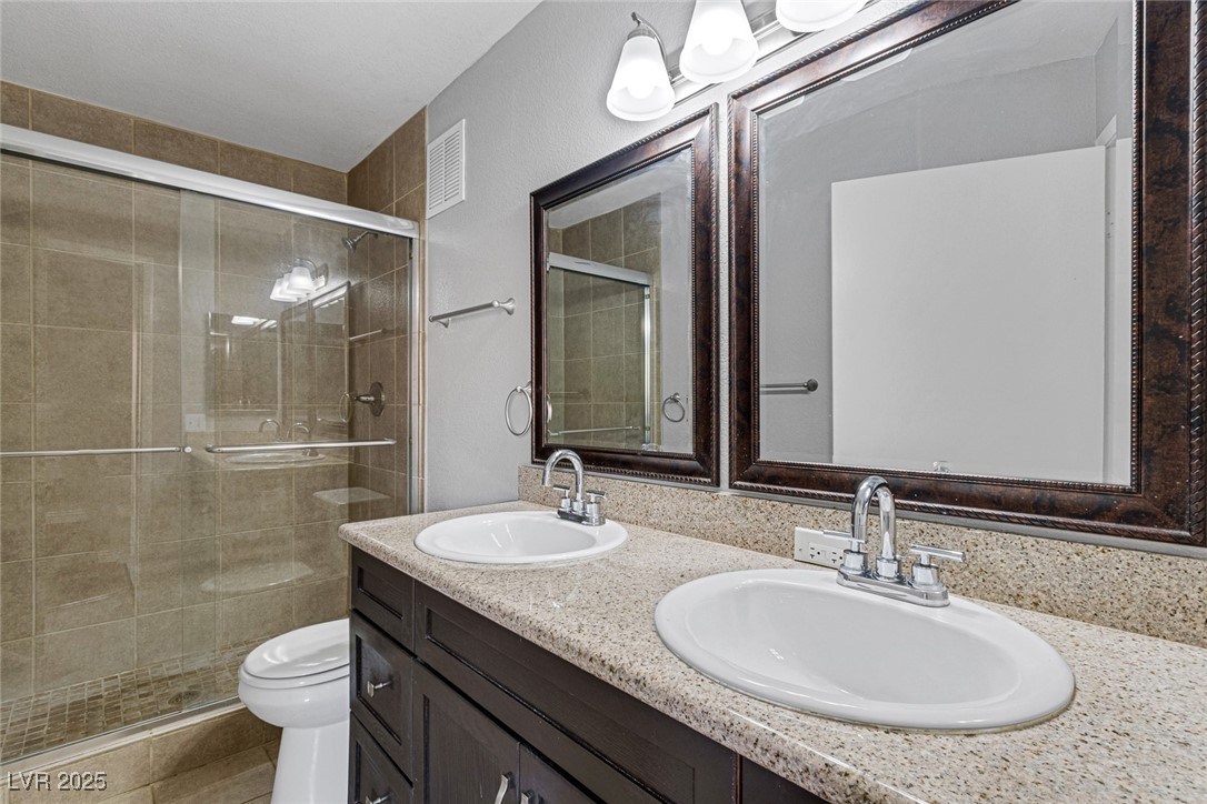 7950 West Flamingo Road 2056 Property Photo 17