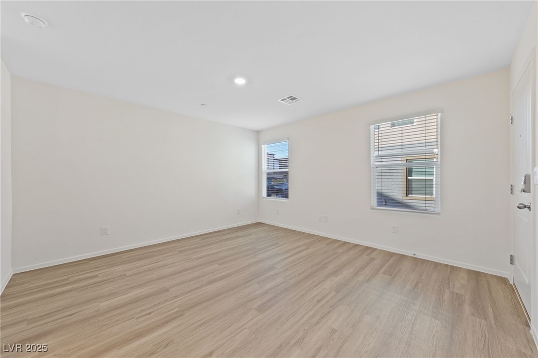 4866 Currant Ridge Avenue Property Photo 11