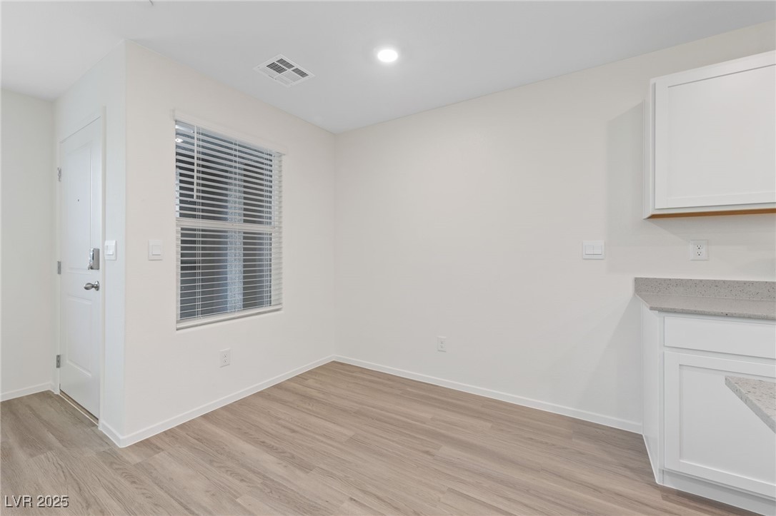 4866 Currant Ridge Avenue Property Photo 12