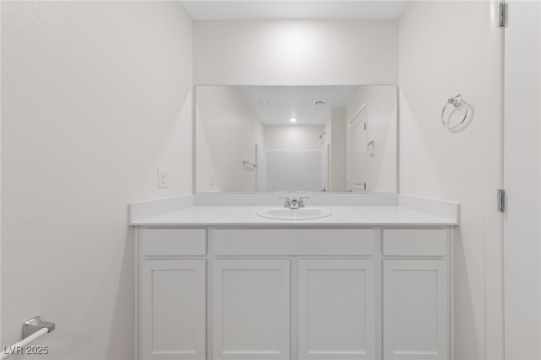 4866 Currant Ridge Avenue Property Photo 14