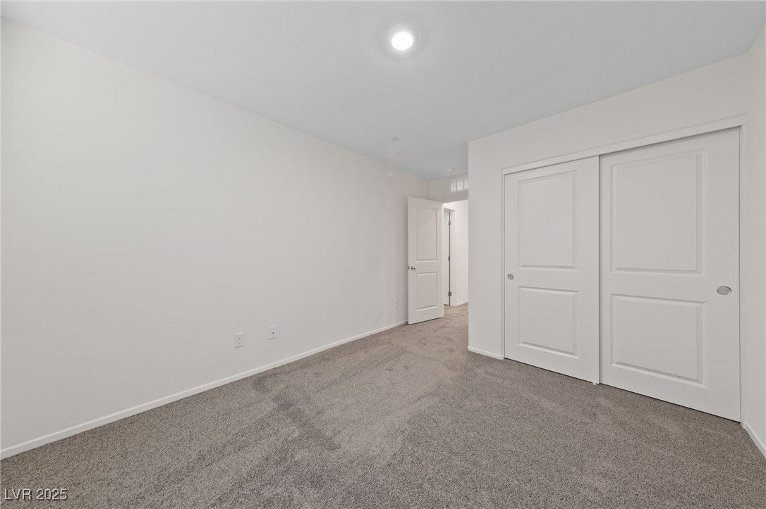 4866 Currant Ridge Avenue Property Photo 27