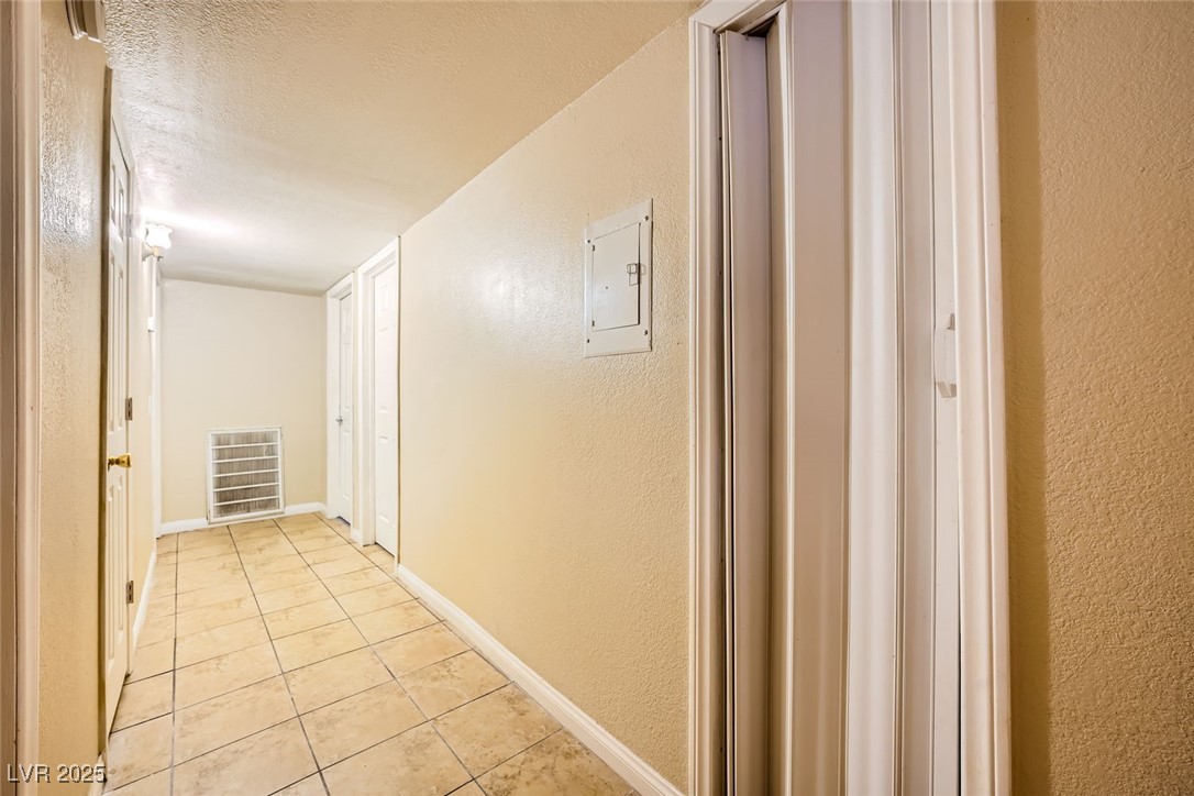 376 North 15th Street Property Photo 30