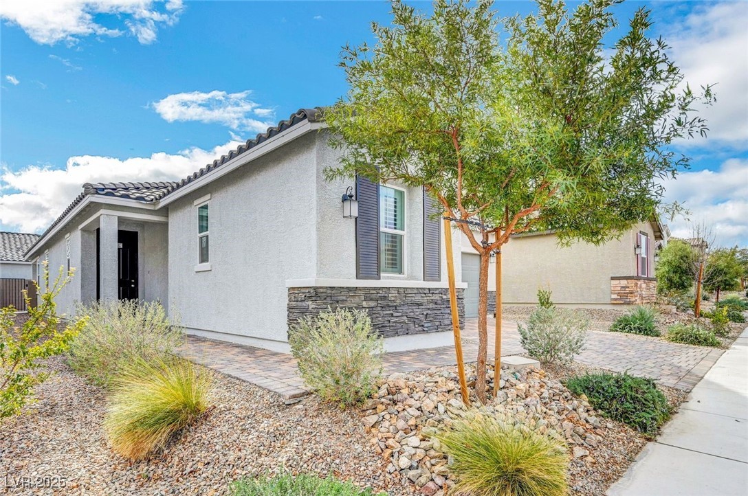 9717 West Meranto Avenue Property Photo 3