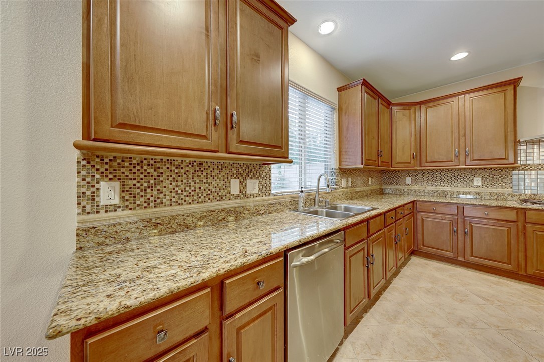 2755 Asgard Avenue Property Photo 20