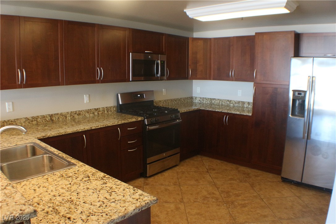 150 Las Vegas Boulevard 2203 Property Photo 7