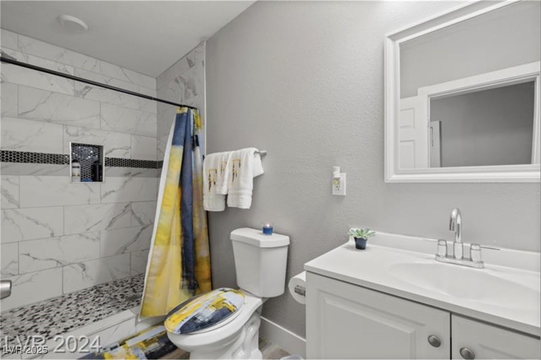 3950 Oakridge Avenue Property Photo 29