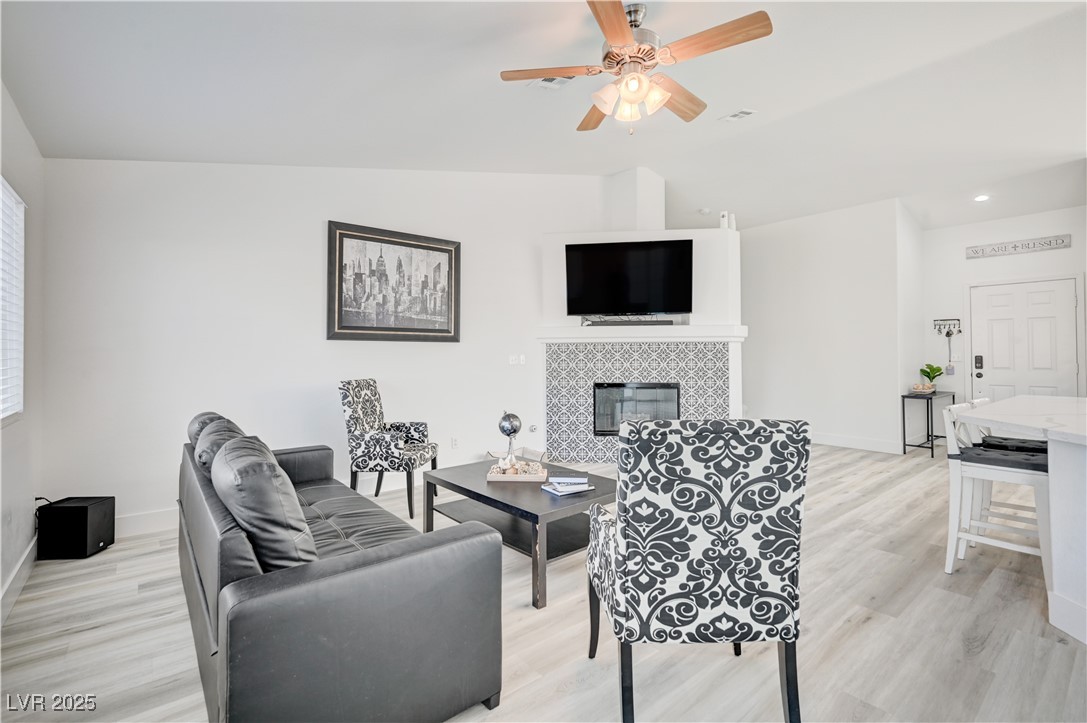 6128 Casper Sands Court Property Photo 5