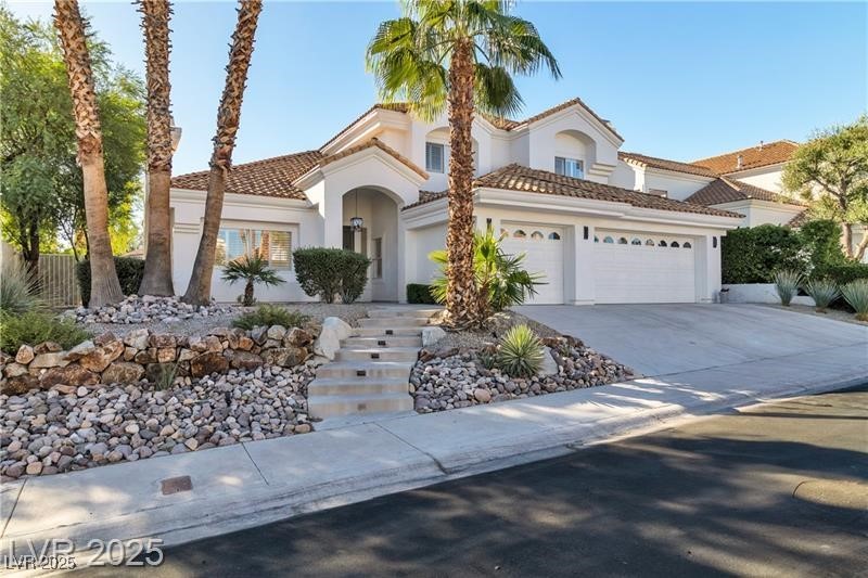8125 Sunset Cove Drive Property Photo 5