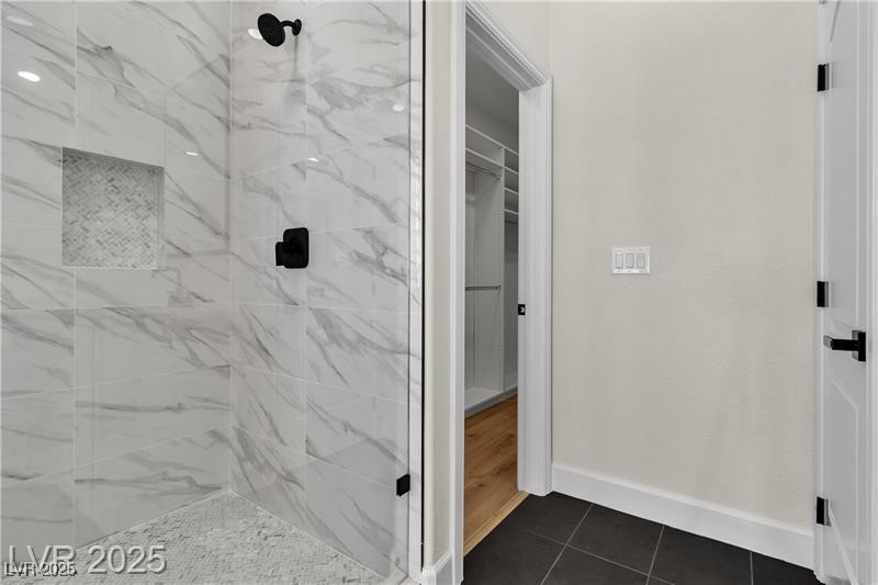8125 Sunset Cove Drive Property Photo 28