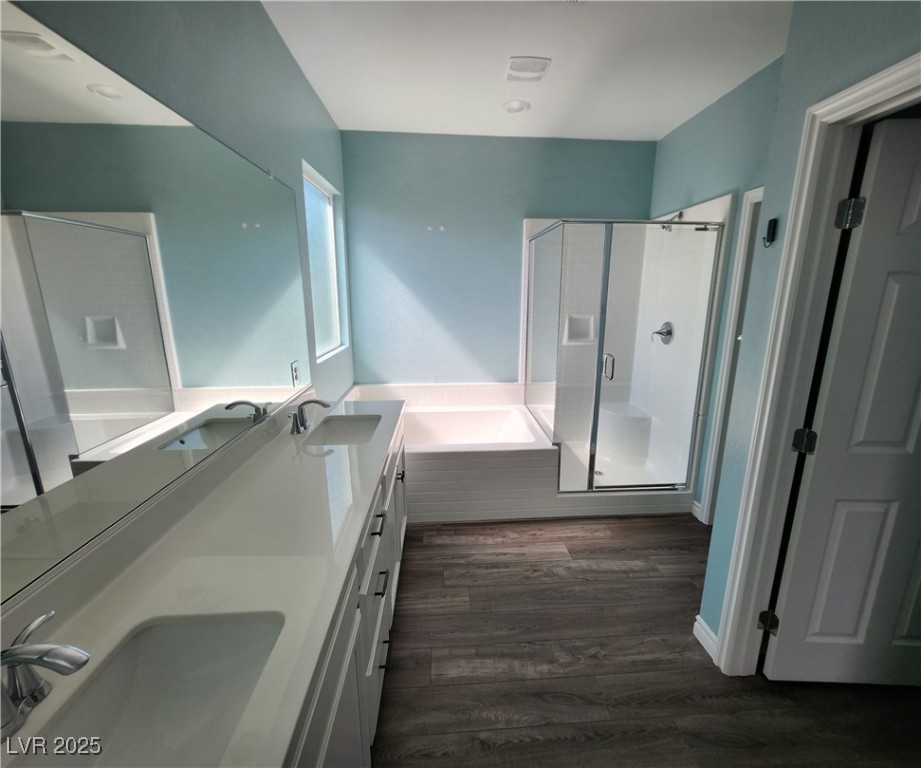 3725 Nesting Wren Drive Property Photo 10