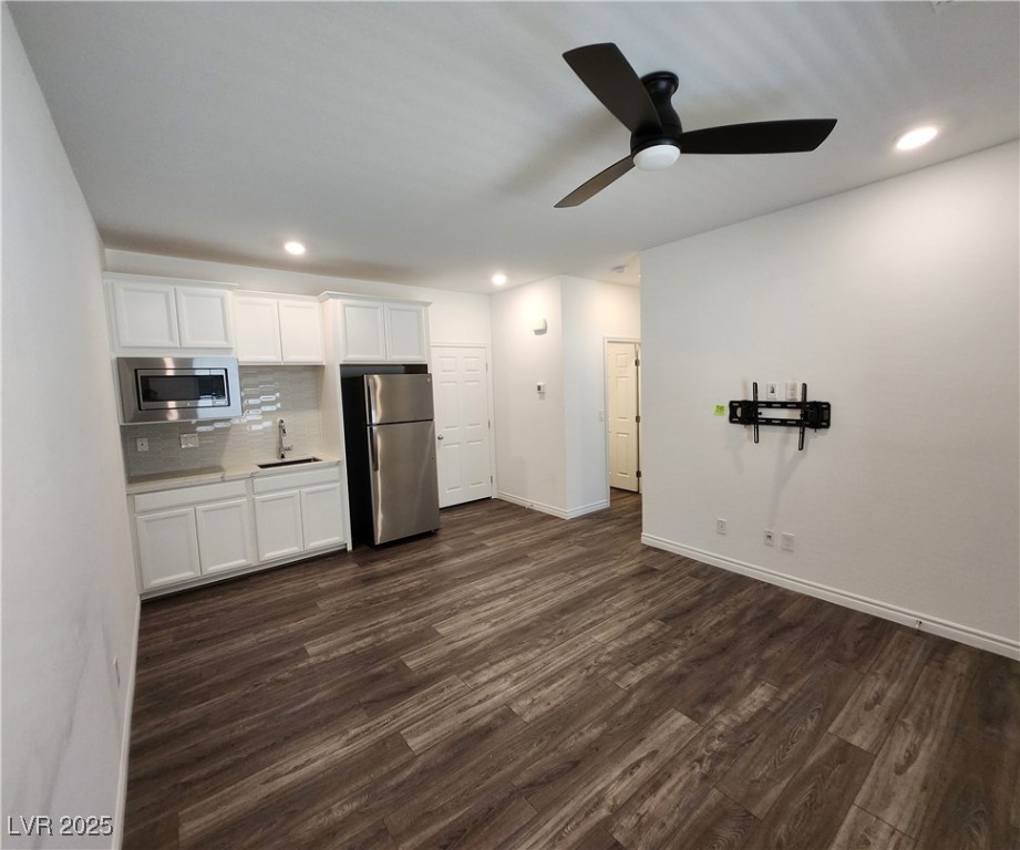 3725 Nesting Wren Drive Property Photo 14