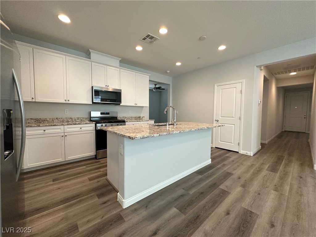 72 Cadence Crest Avenue Property Photo 2