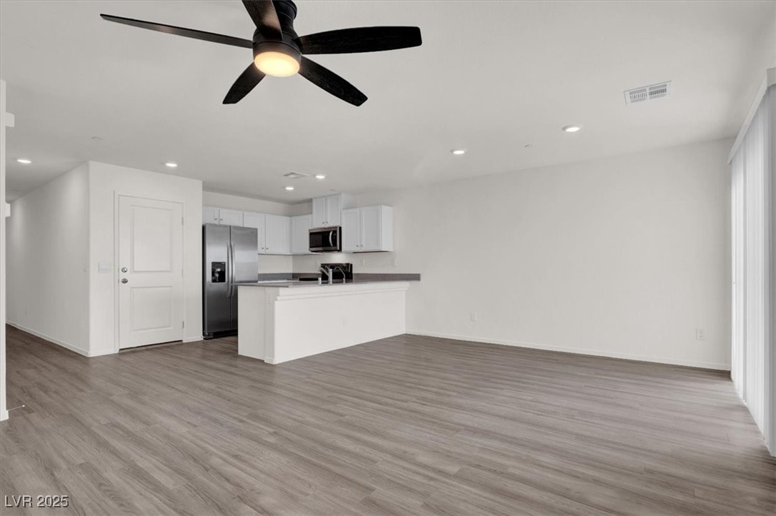 10907 Heatherford Avenue Property Photo 4