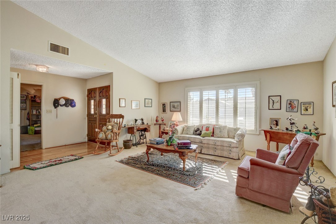 6466 Scotch Pine Circle Property Photo 15