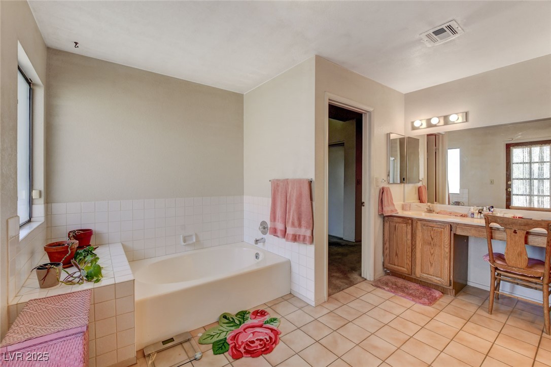 6466 Scotch Pine Circle Property Photo 37