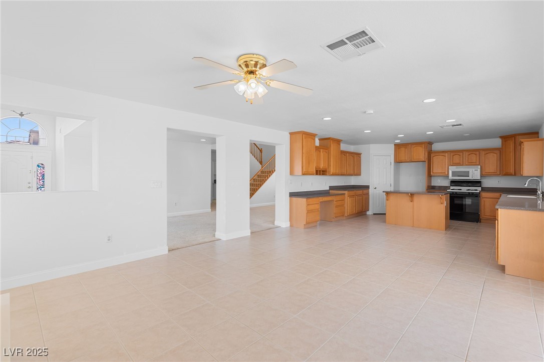 5396 Valley Wells Way Property Photo 12