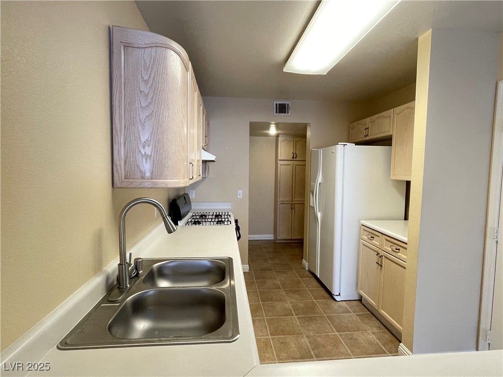 8441 Blue Island Avenue Property Photo 8