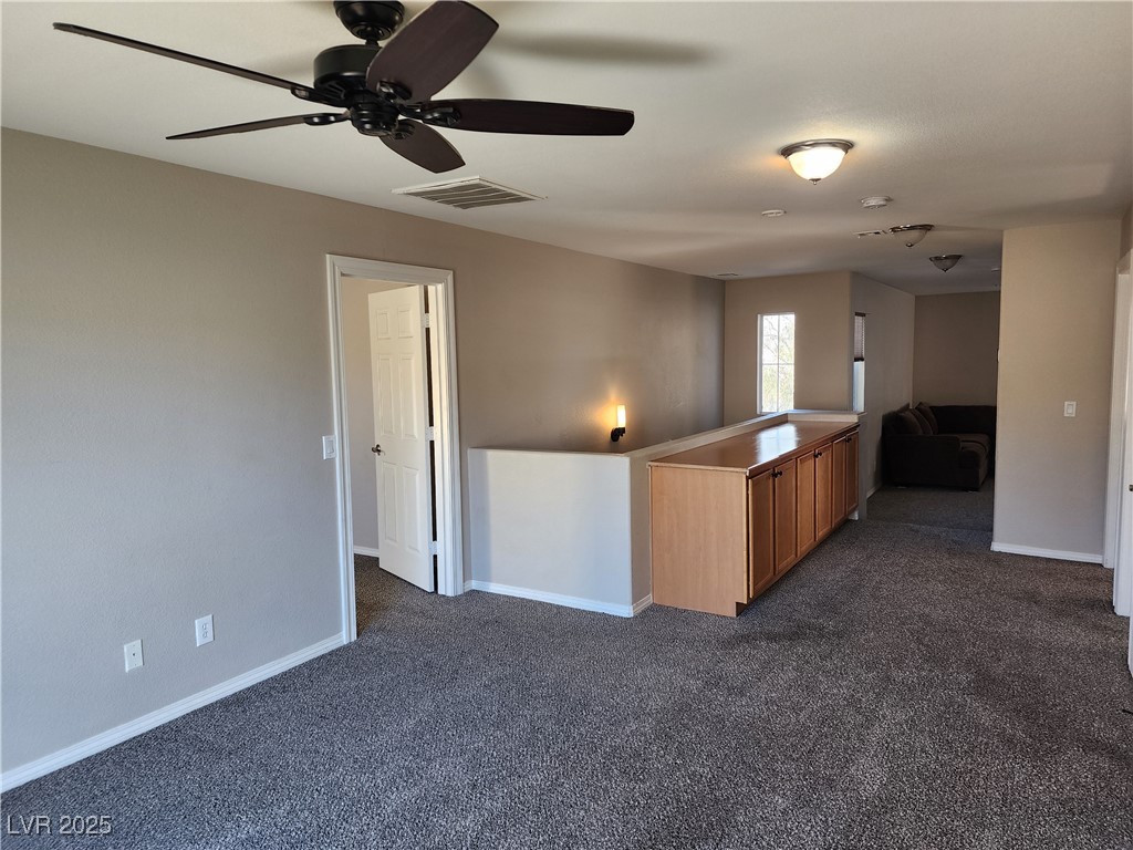 9853 Red Deer Street Property Photo 25