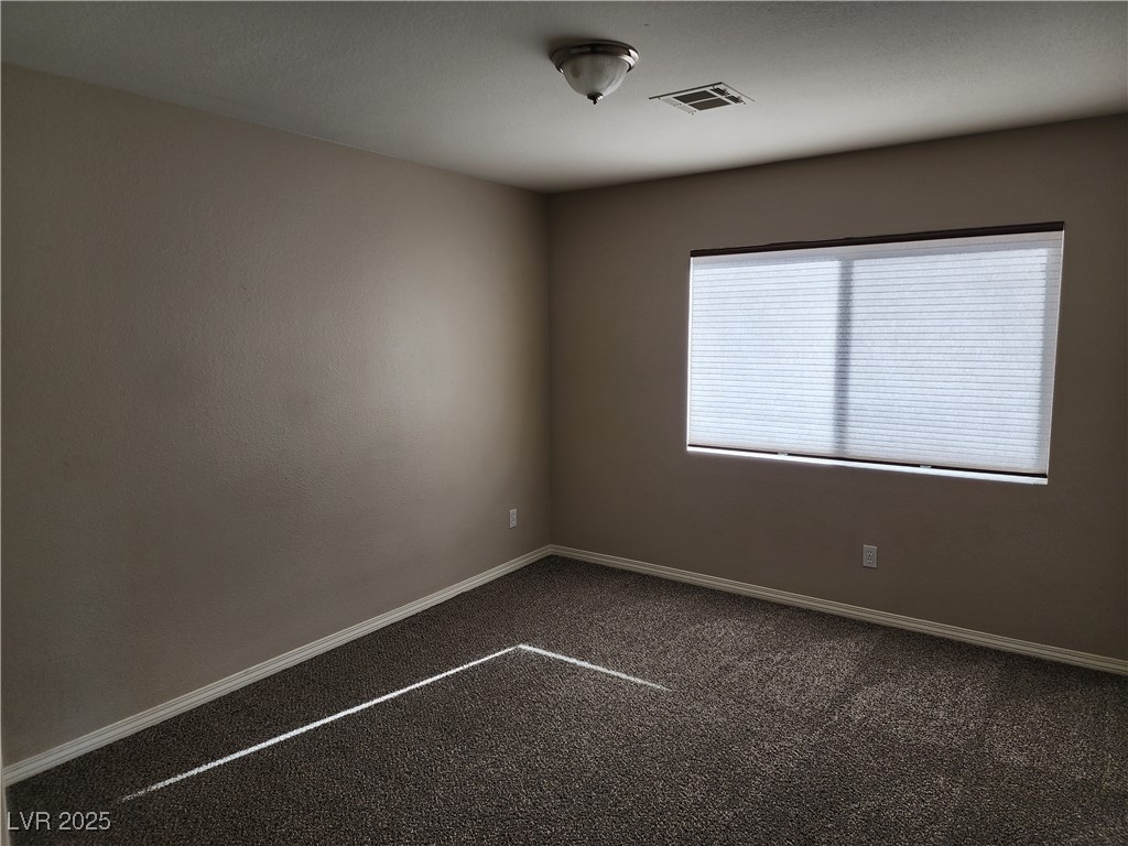9853 Red Deer Street Property Photo 28