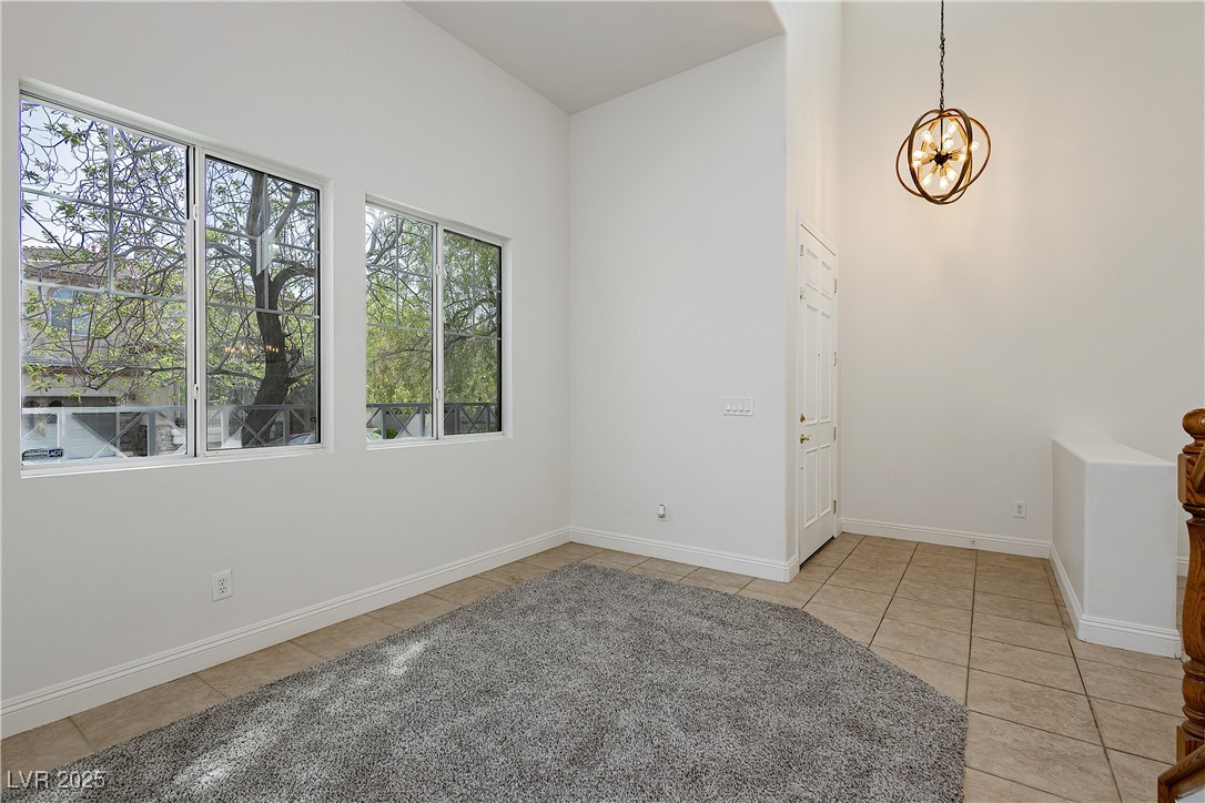 561 Tecate Valley Street Property Photo 16