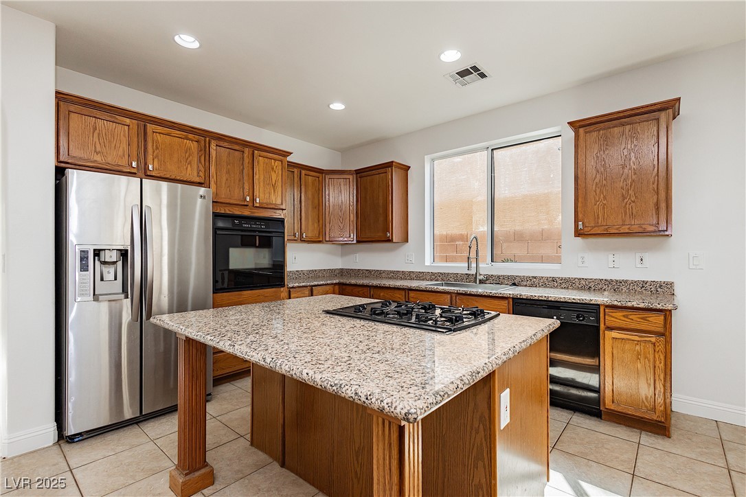 561 Tecate Valley Street Property Photo 18
