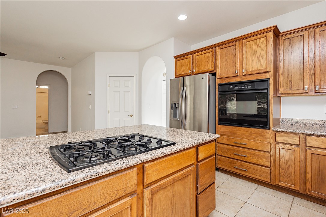 561 Tecate Valley Street Property Photo 20