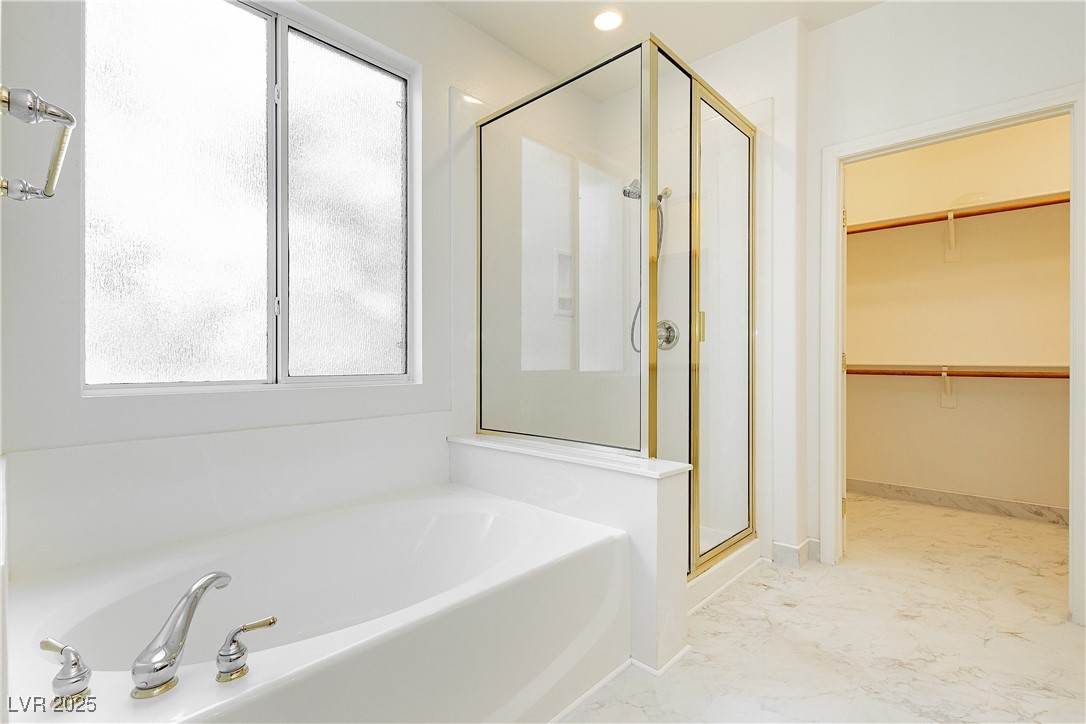 561 Tecate Valley Street Property Photo 32