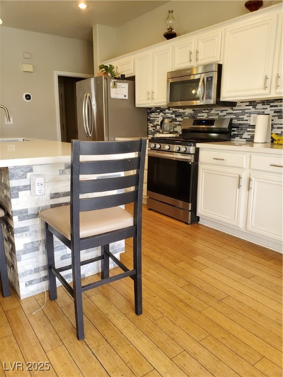831 Sun Shimmer Place Property Photo 18