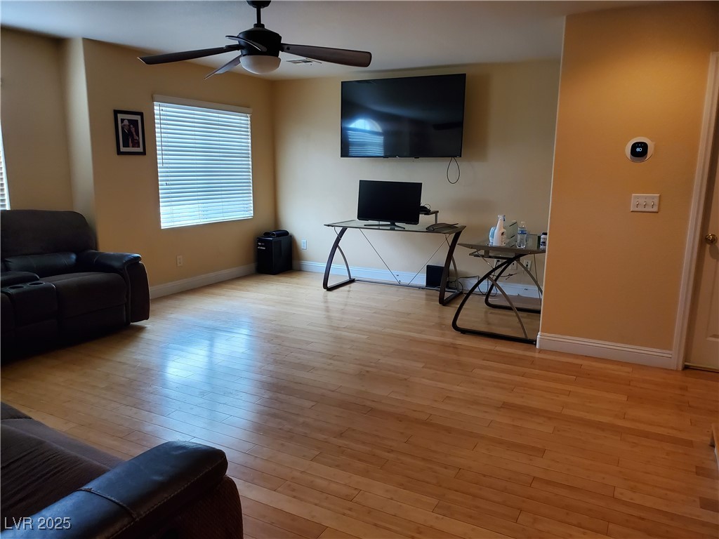 831 Sun Shimmer Place Property Photo 24