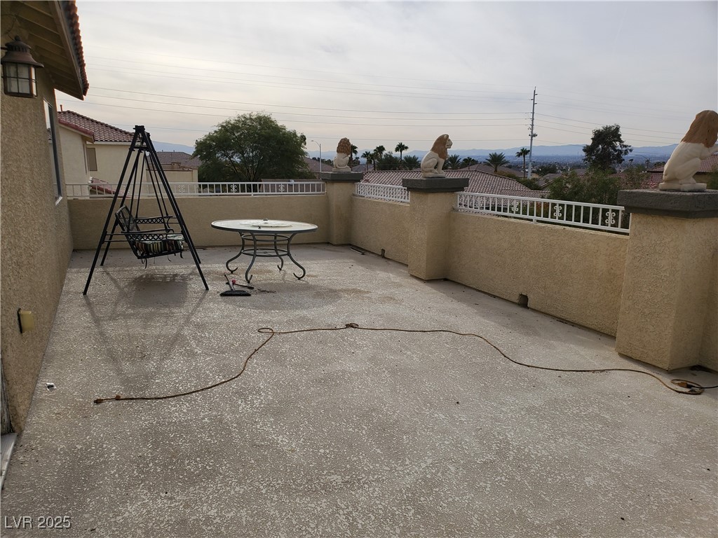 831 Sun Shimmer Place Property Photo 35