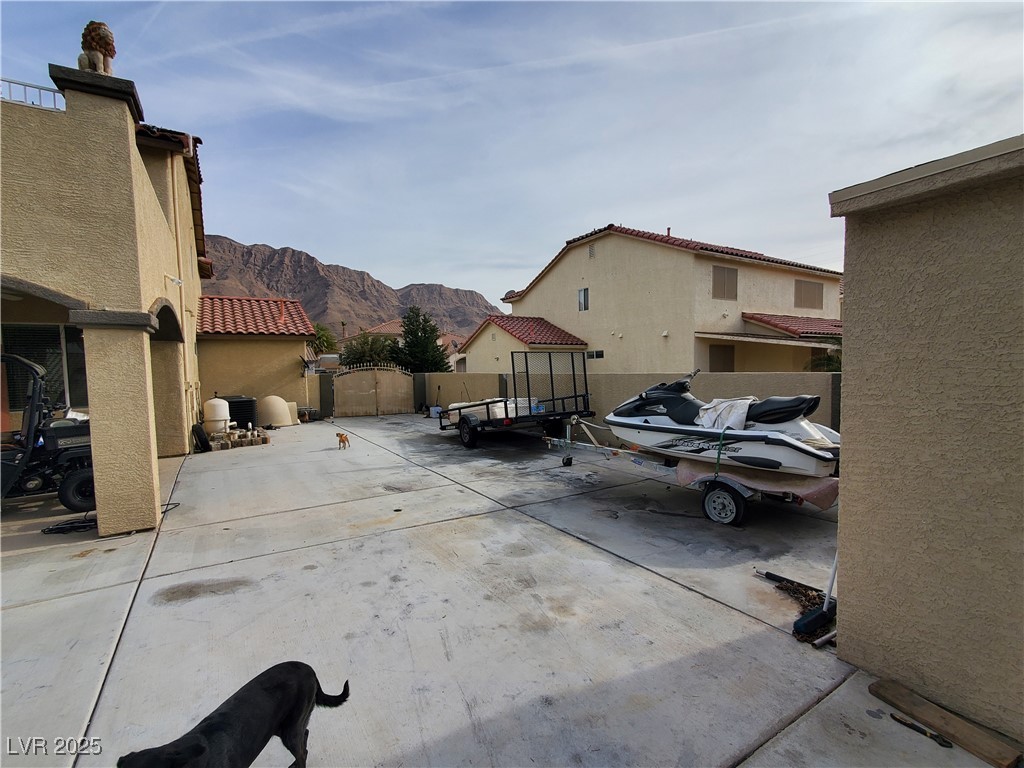 831 Sun Shimmer Place Property Photo 45
