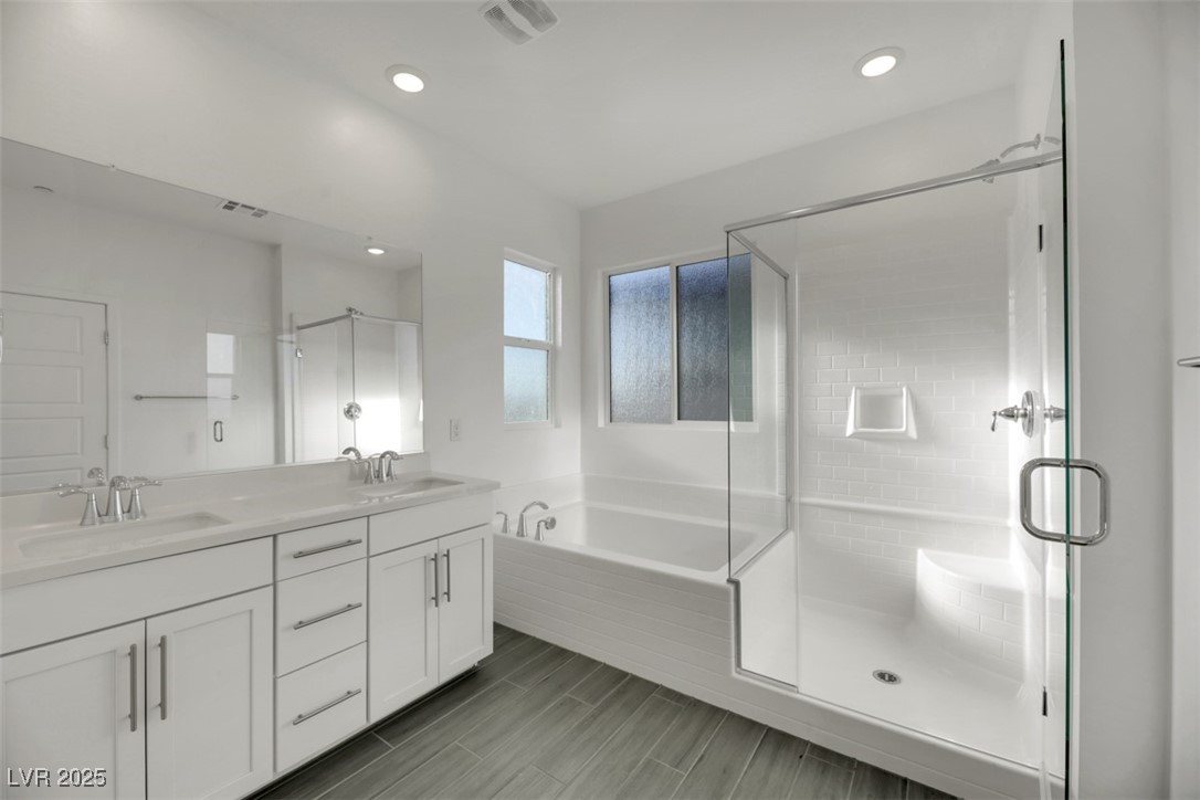 67 Strada Loreto Property Photo 16