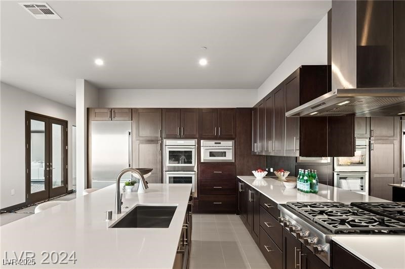 36 Rainbow Point Place Property Photo 11