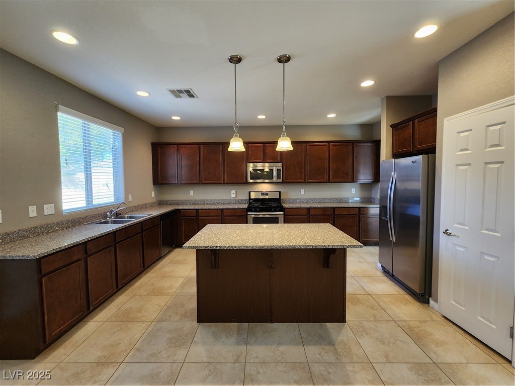 8011 Central Railroad Court Property Photo 20