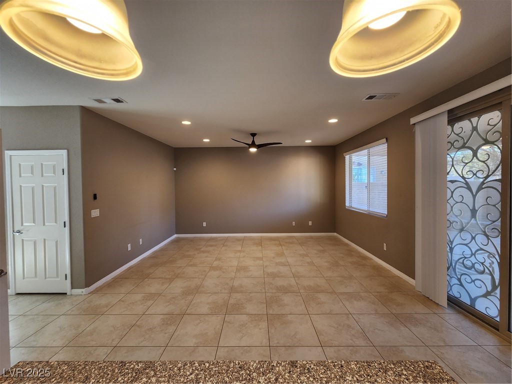 8011 Central Railroad Court Property Photo 23