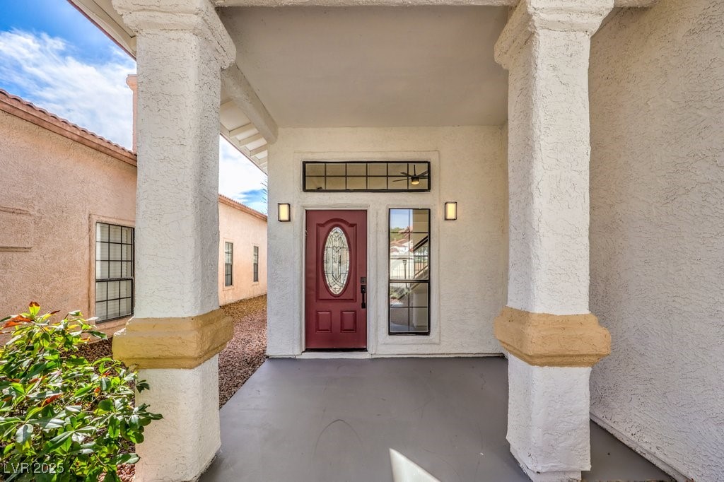 5213 Tamanar Drive Property Photo 4