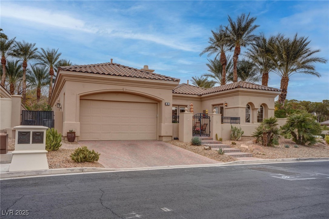 36 Avenida Fiori Property Photo 7