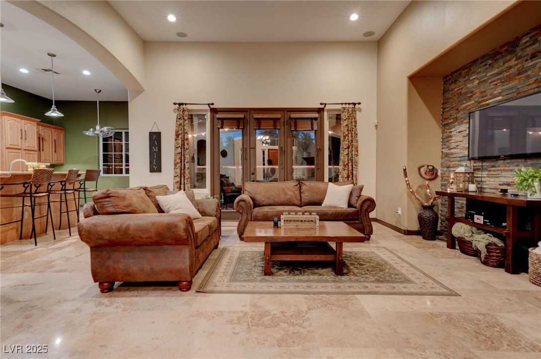 36 Avenida Fiori Property Photo 12