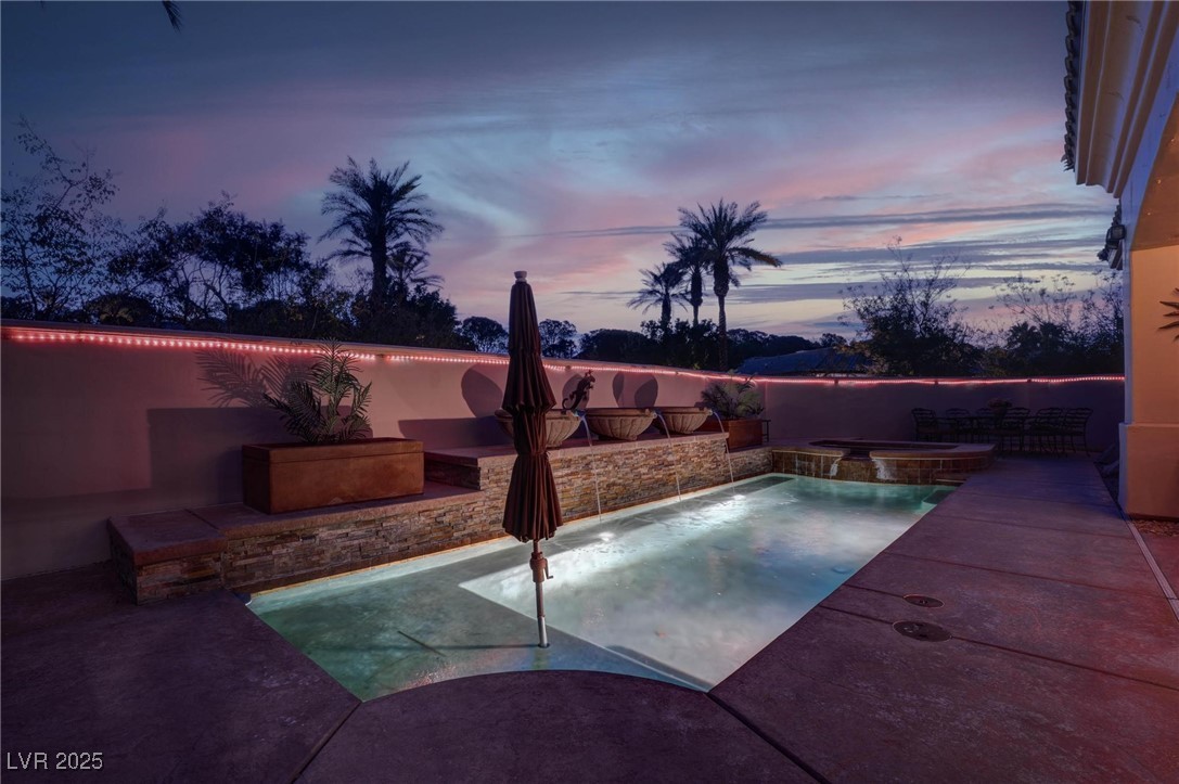 36 Avenida Fiori Property Photo 47