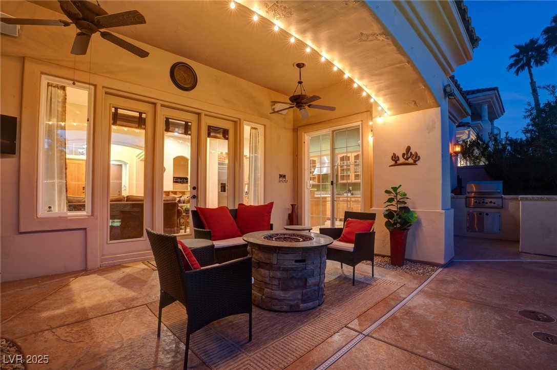 36 Avenida Fiori Property Photo 48