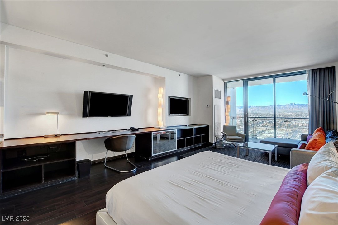 4381 West Flamingo Road 3309 Property Photo 3