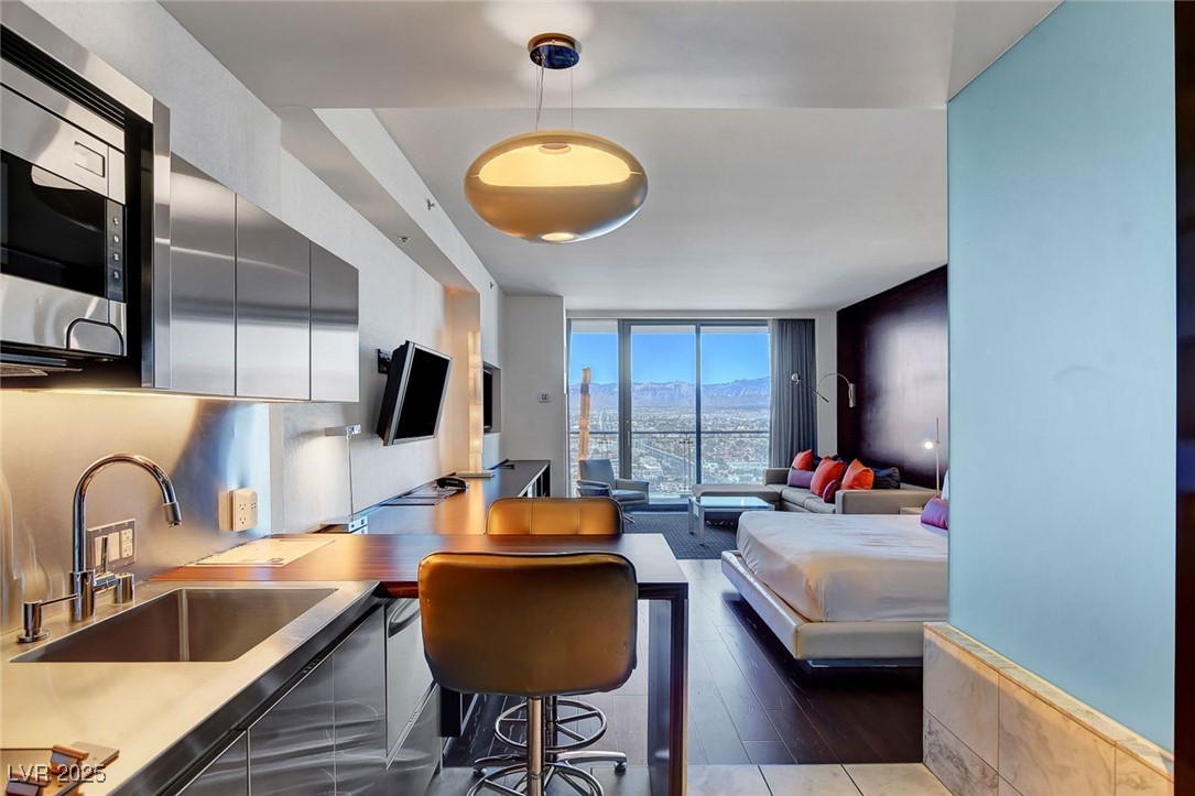 4381 West Flamingo Road 3309 Property Photo 18