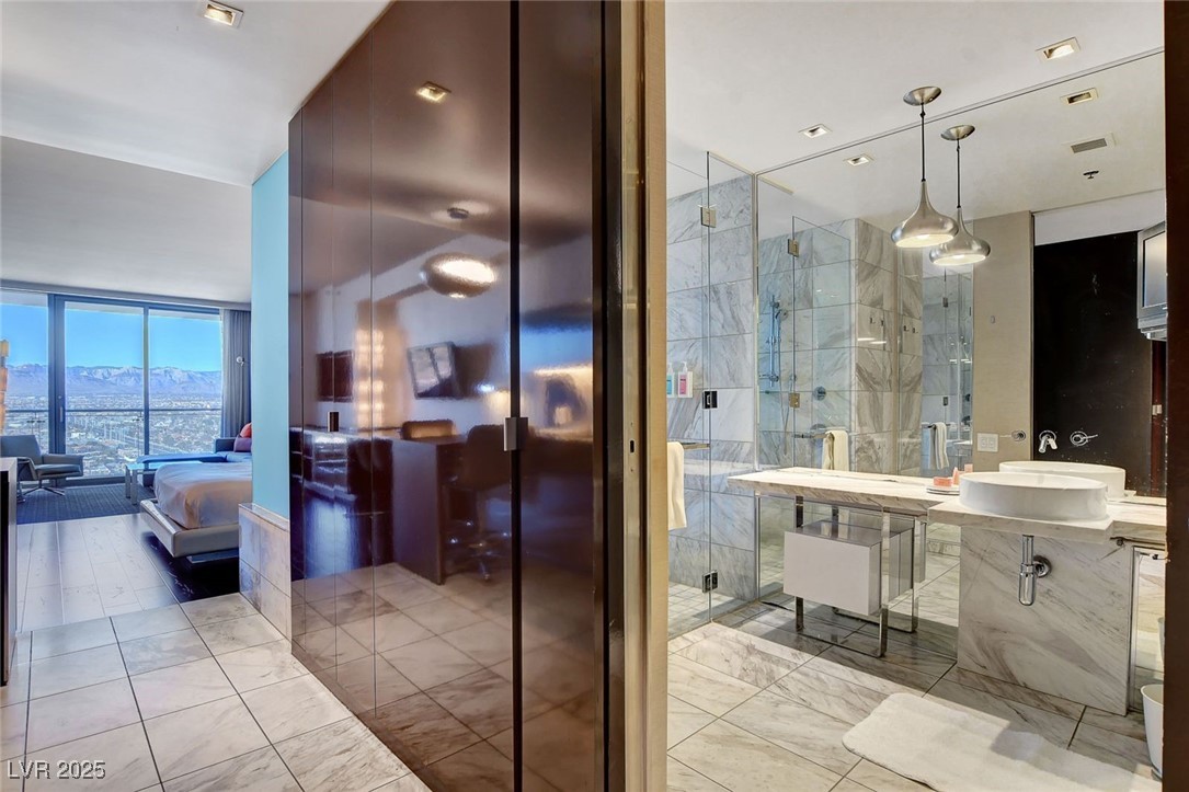 4381 West Flamingo Road 3309 Property Photo 20