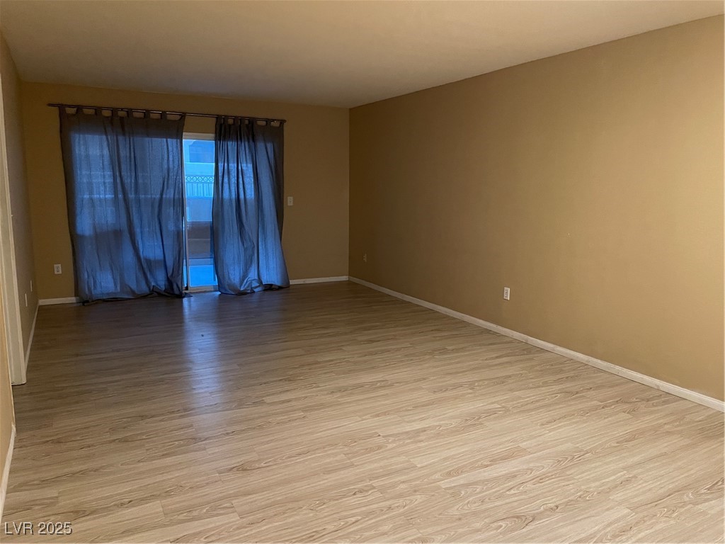 1909 Desert Falls Court 104 Property Photo 4