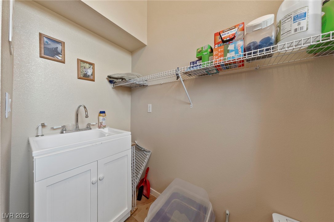 9331 Hilgard Avenue Property Photo 22
