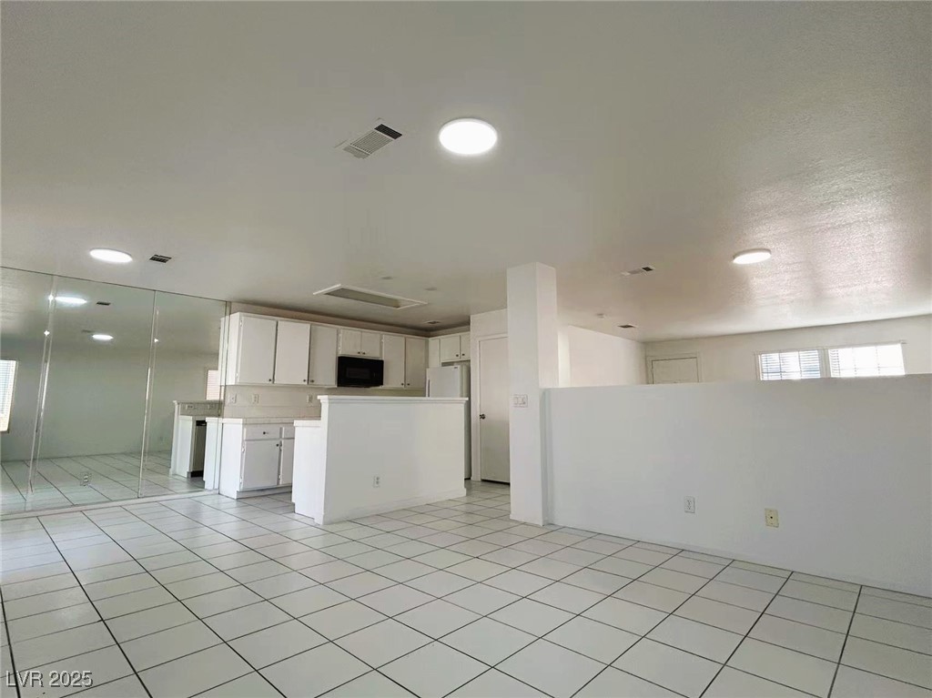 2632 Exulted Valley Avenue Property Photo 5